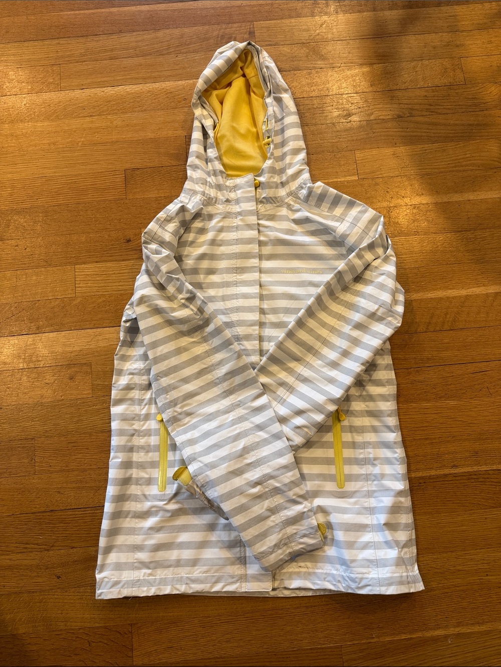 Vineyard Vines Rain Jacket/Windbreaker